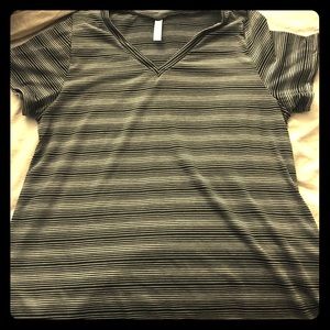LLR EUC Gray & black striped 2xl Classic T
